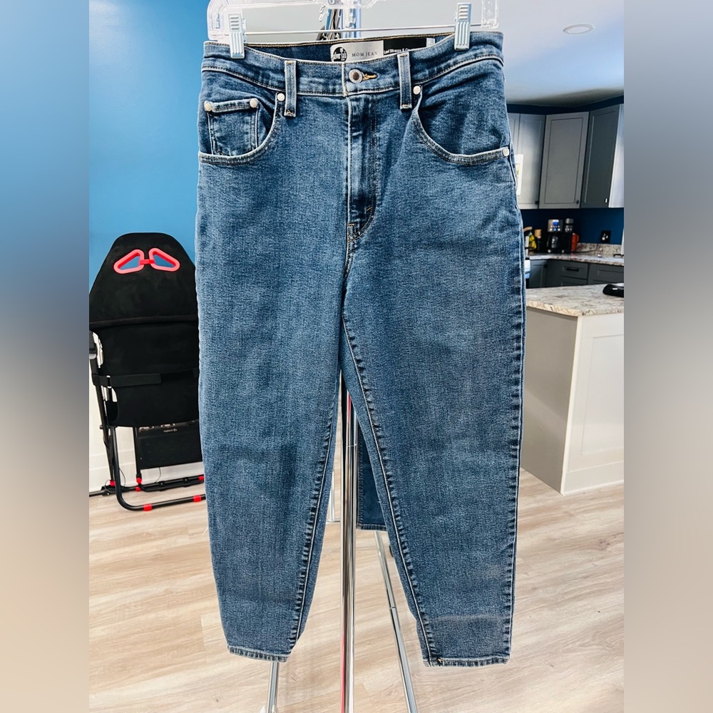 Classic High-Rise Mom Jeans - Blue Denim